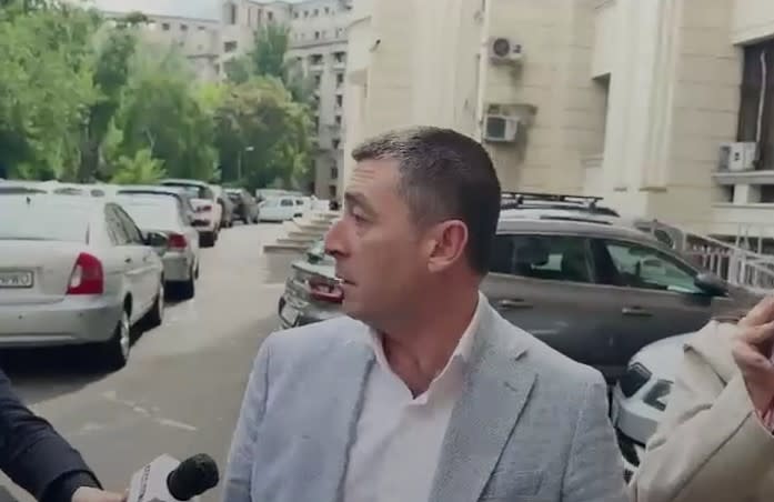 Daniel Learciu, directorul OJFIR Constanța, în fața sediului instituției