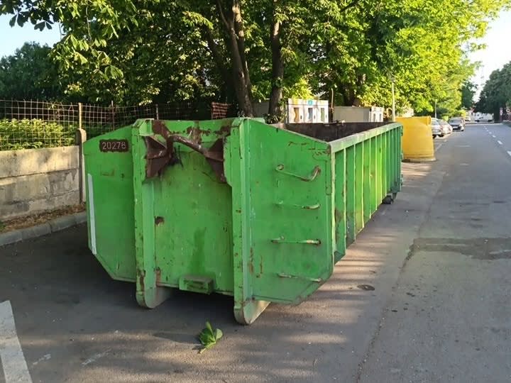 Containere verzi pentru deșeuri voluminoase în Constanța