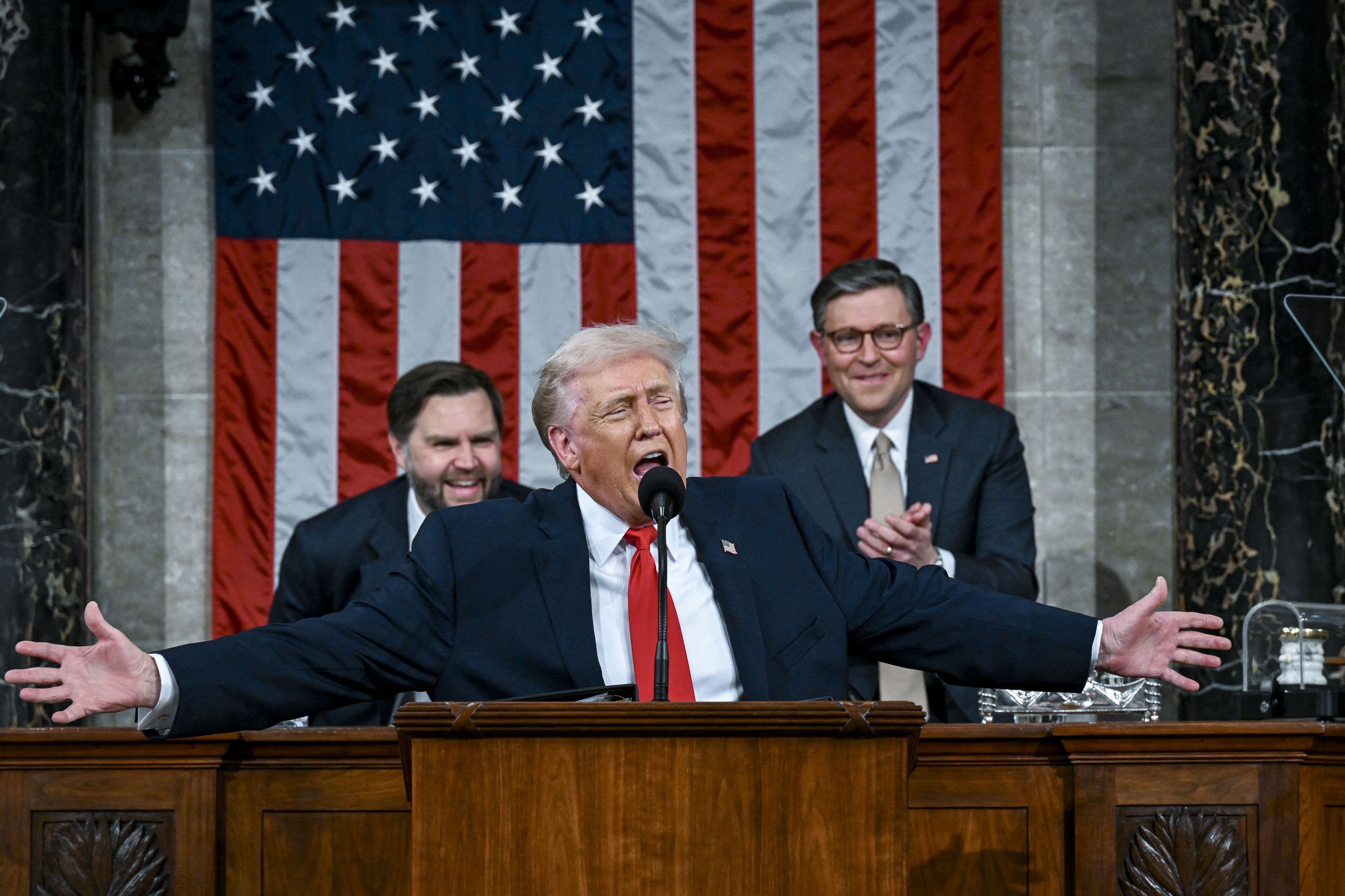 Donald Trump ținând discurs de Ziua Independenței la Muntele Rushmore