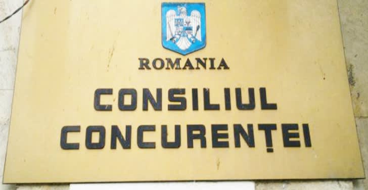 Camion de construcții și muncitori pe șantier în Austria și România Camion de construcții și muncitori pe șantier în Austria și România