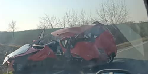 Mașină răsturnată pe DJ588 în Timiș, accident rutier mortal