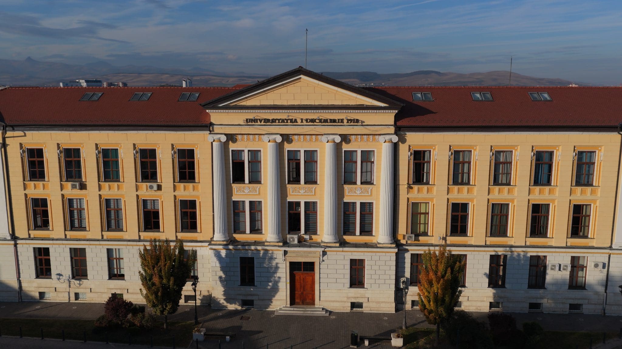 UAB prelungește admiterea pentru sesiunea iulie–august 2026, oferind candidaților mai mult timp pentru înscriere