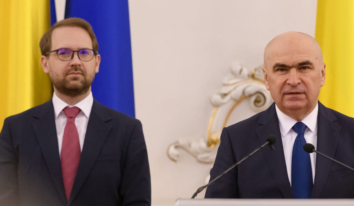 Lideri politici discuție la Cotroceni despre criza guvernamentală Lideri politici discuție la Cotroceni despre criza guvernamentală