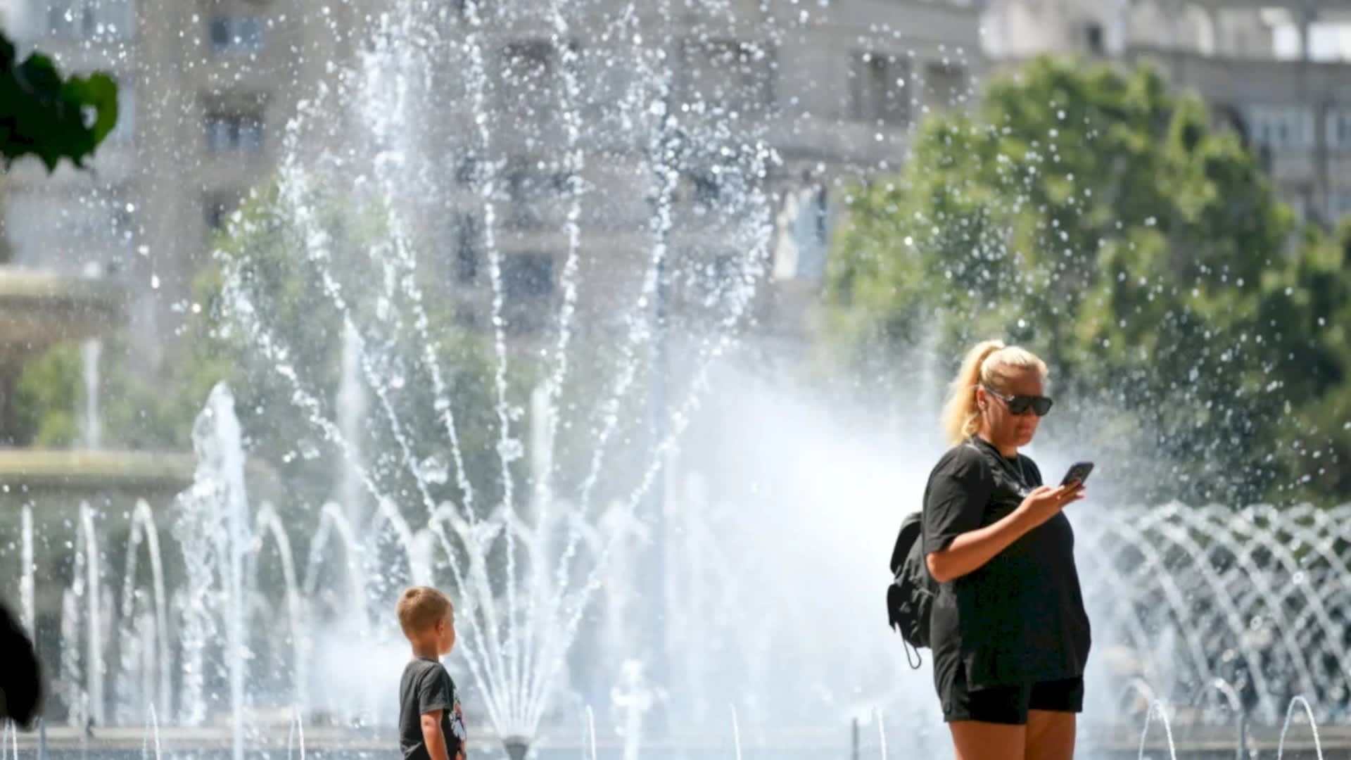 Termometru cu temperatura de 32 grade Celsius în București