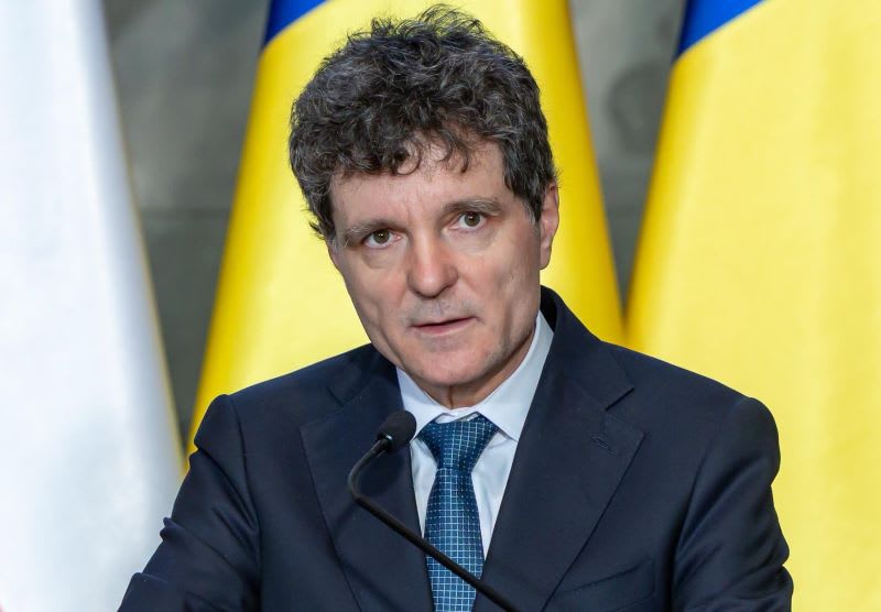 Nicușor Dan și liderii partidelor în negocieri la Cotroceni