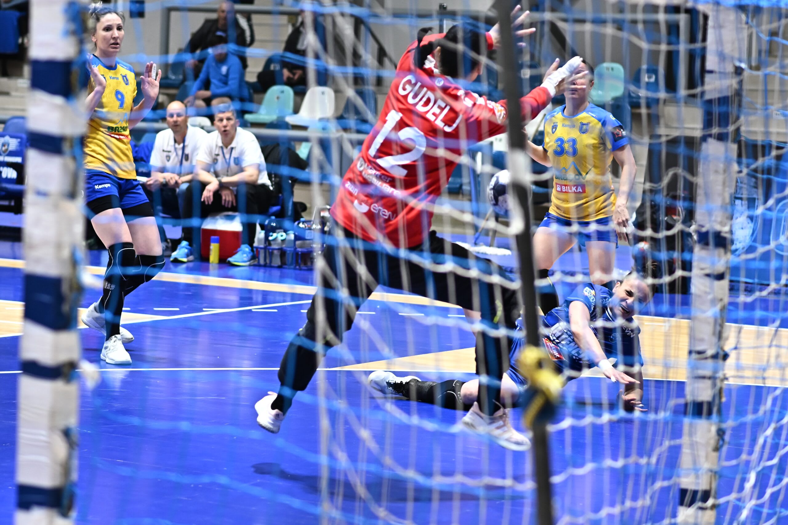 CSM Corona Brașov și SCM Râmnicu Vâlcea în competiții europene