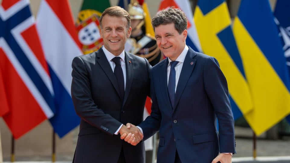Nicușor Dan la ceremonia Zilei Naționale a Franței