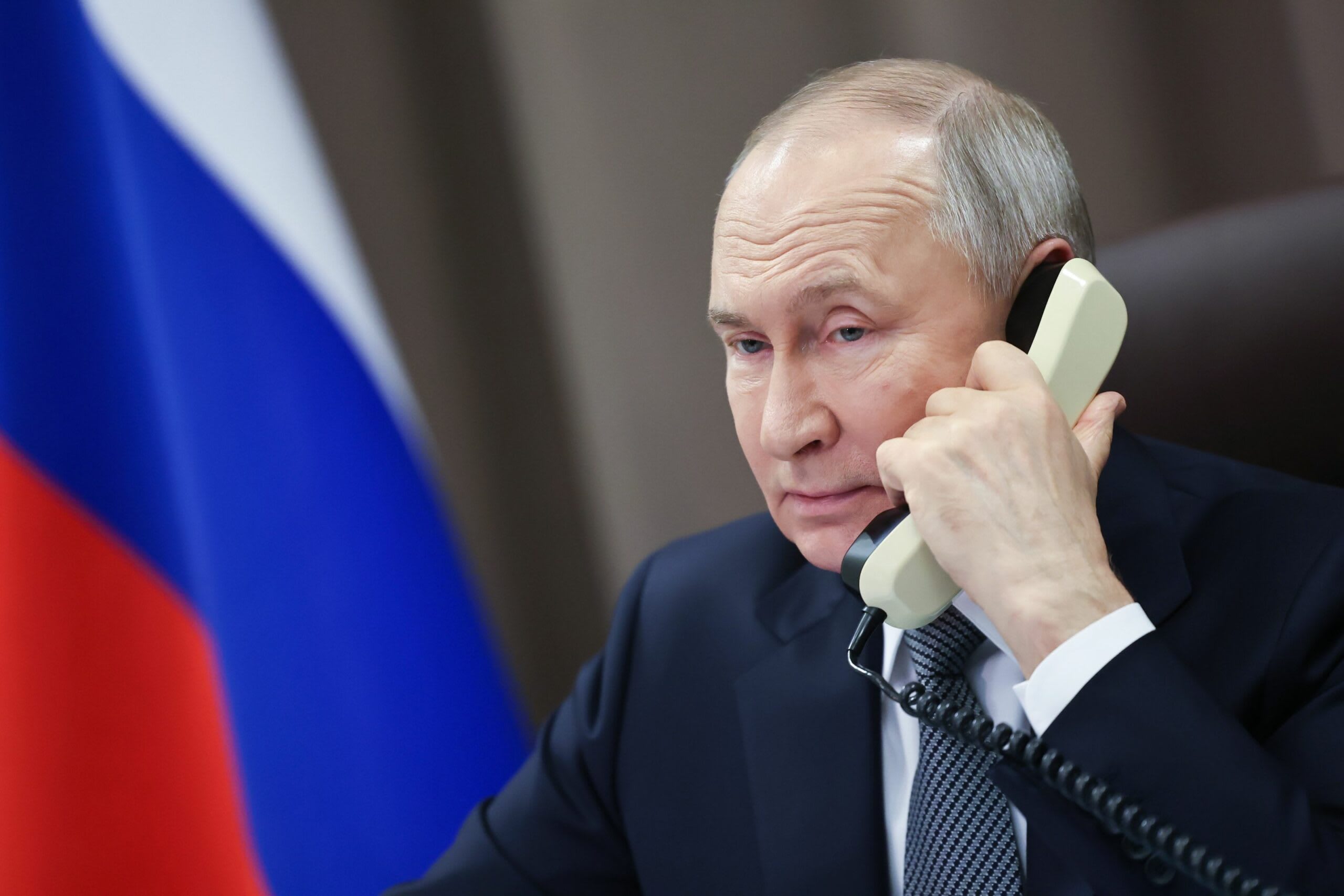 Ministrul apărării din Ungaria vorbește la conferință despre relațiile cu Rusia