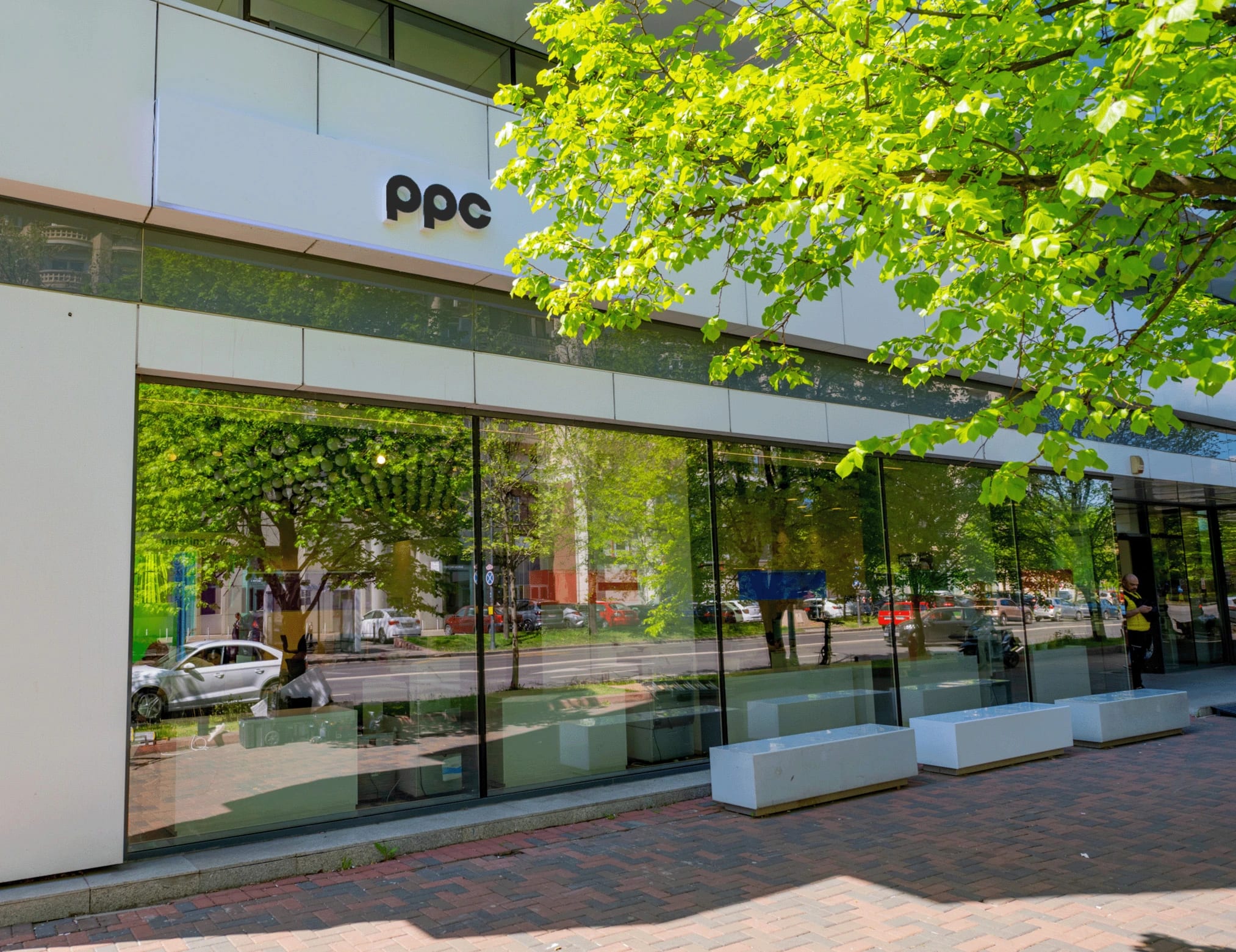 Clienți prosumatori valorificând energie în rețea, platformă OPCOM, PPC Energie