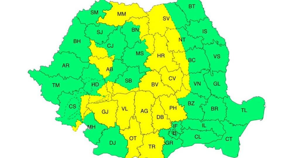 Vânt puternic, ploaie torențială și nori grei peste România