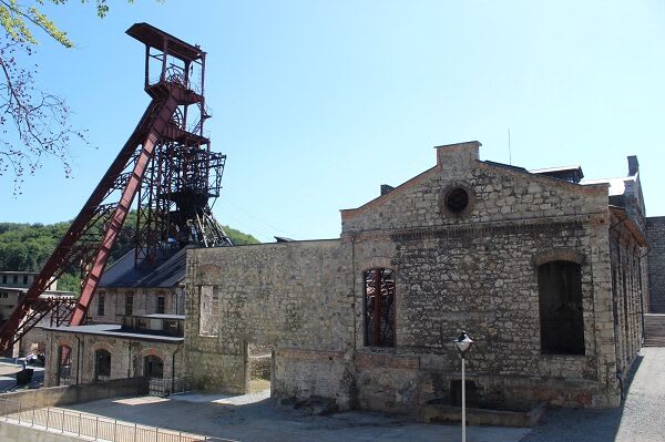 Muzeul Mineritului Anina, clădire istorică și exponate de minerit
