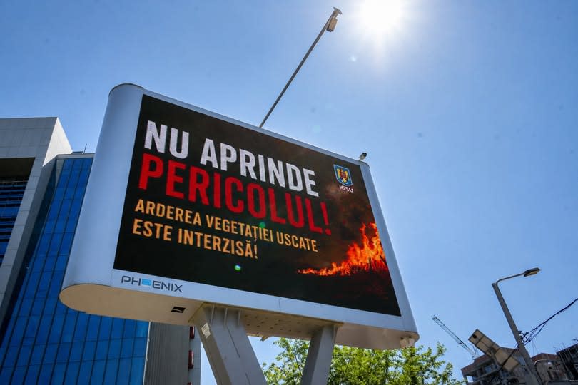 Campania națională "NU APRINDE PERICOLUL!" începe la Botoșani: IGSU avertizează asupra incendiilor de vegetație