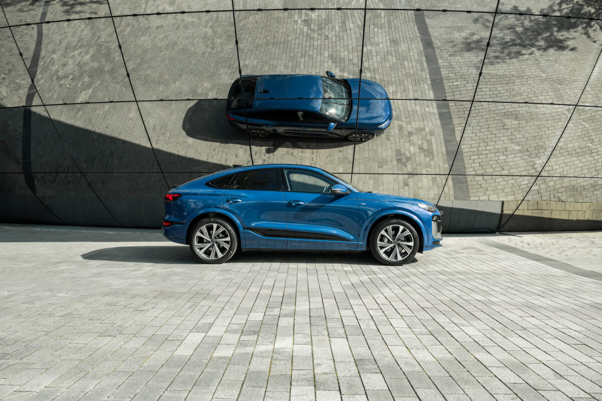 Audi Q6 e-tron în trafic pe drumurile din Olanda
