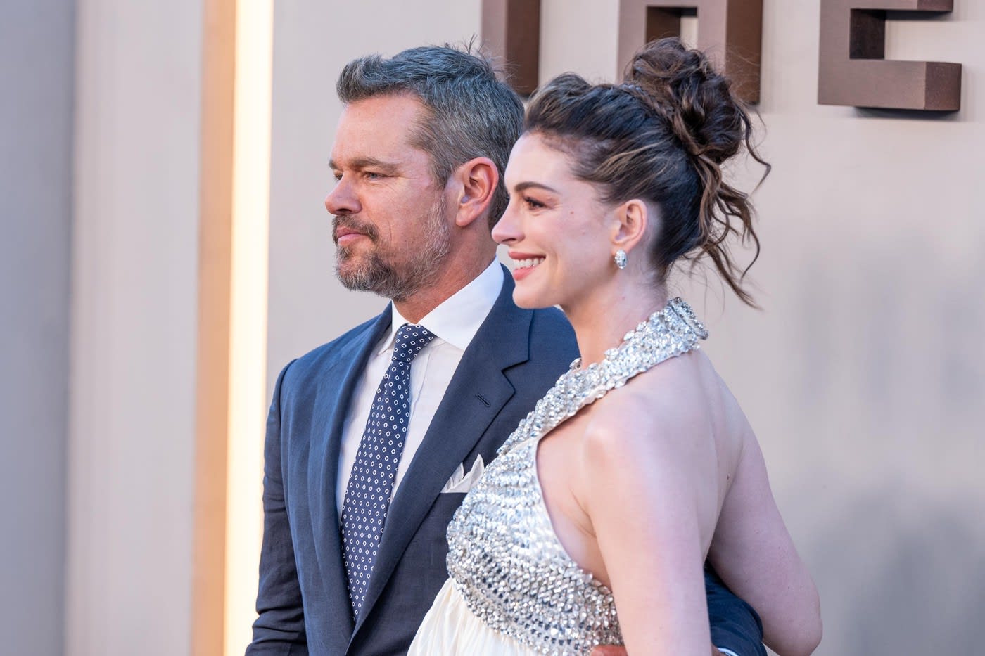 Matt Damon în timpul filmărilor pentru Odiseea, în peisaj islandez