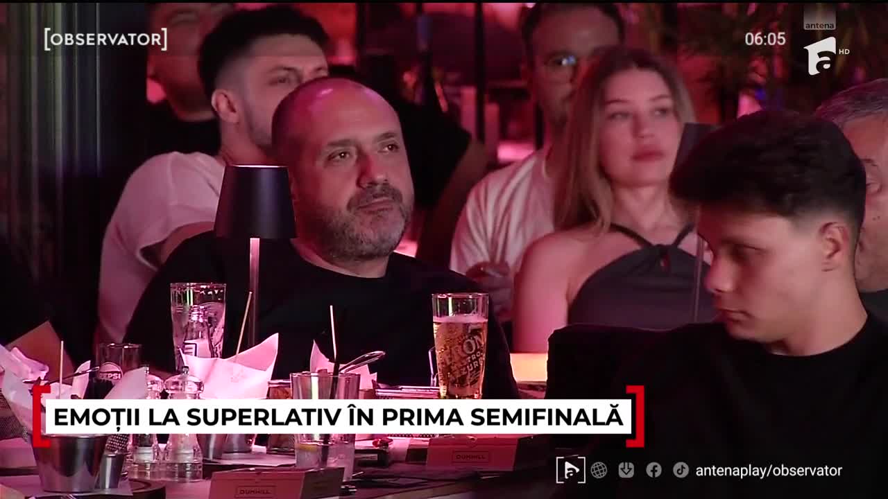 Suporteri urmărind meciul Franța - Spania în Piața Antena, mulțime entuziasmată