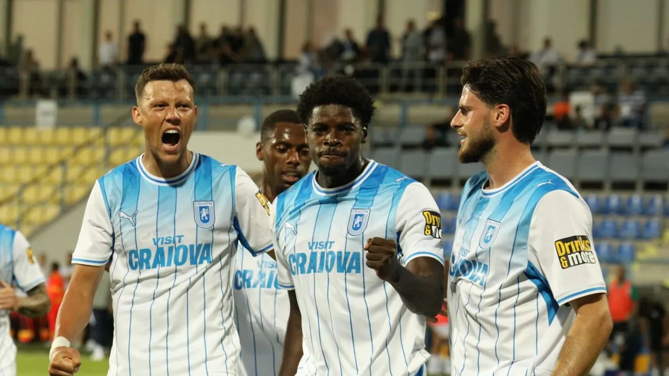 Stadionul Ion Oblemenco în timpul meciului Universitatea Craiova - ML Vitebsk