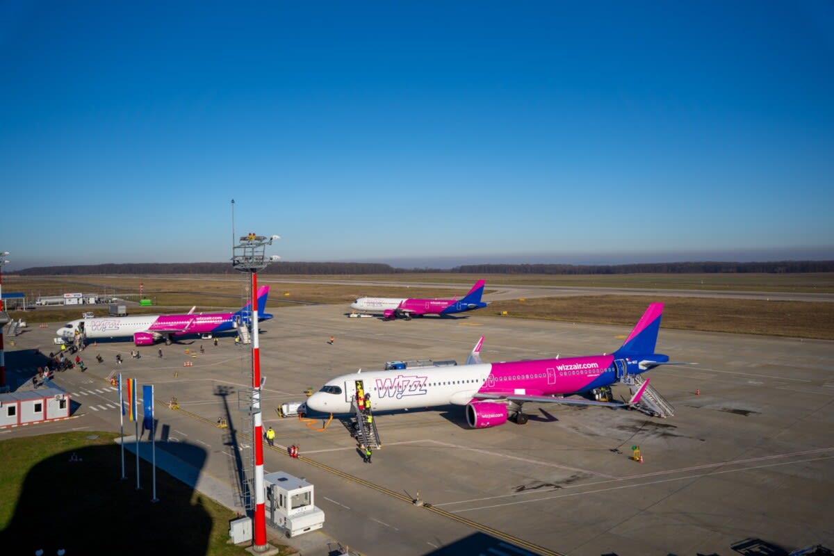 Aeronave Wizz Air la aeroportul din Suceava