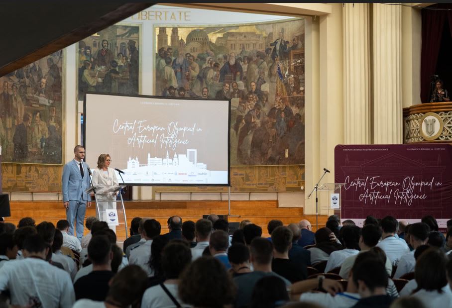 Elevi participanți la Olimpiada Central Europeană de Inteligență Artificială la UBB