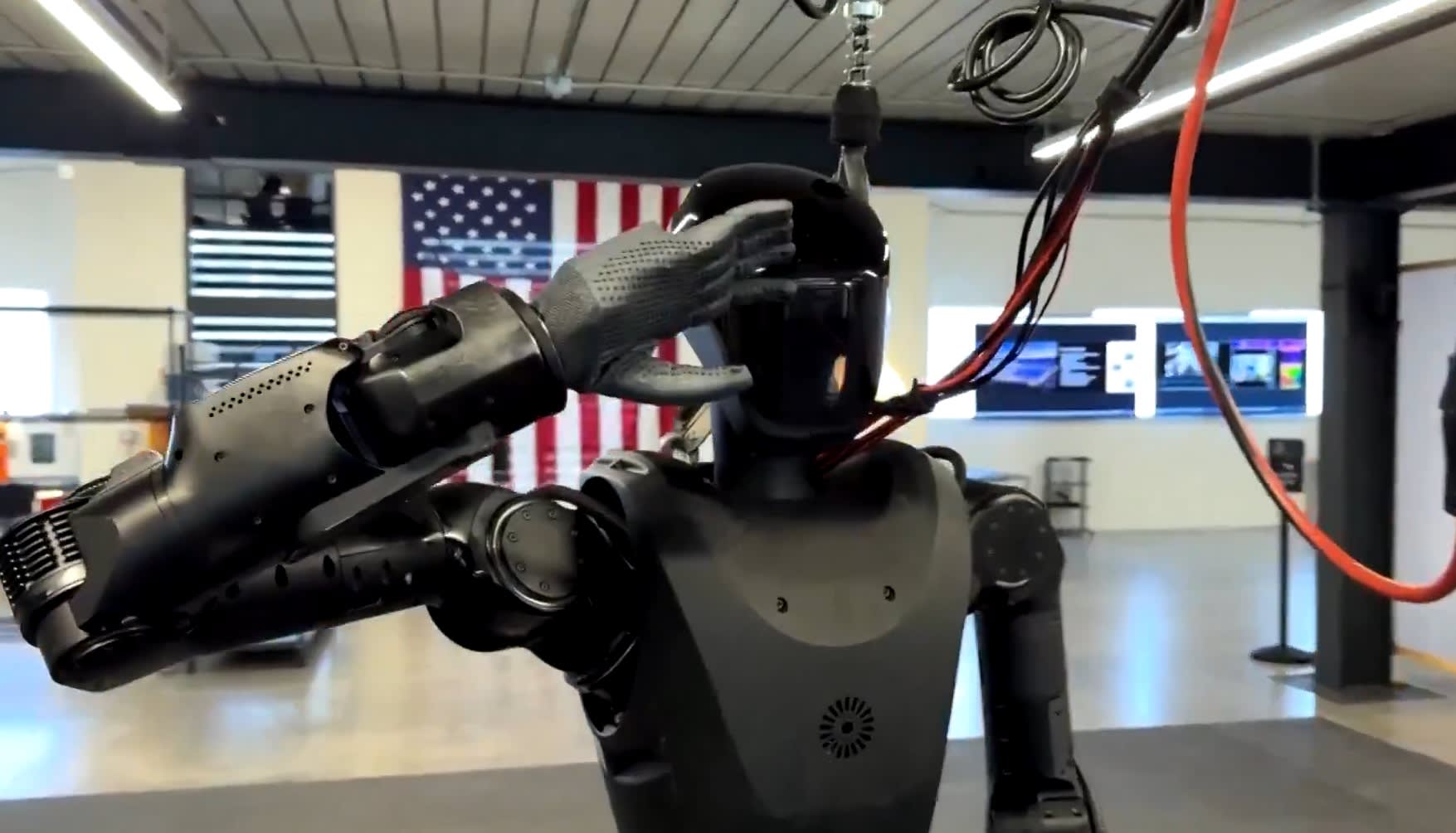 Robot umanoid de luptă în teren, Ucraina