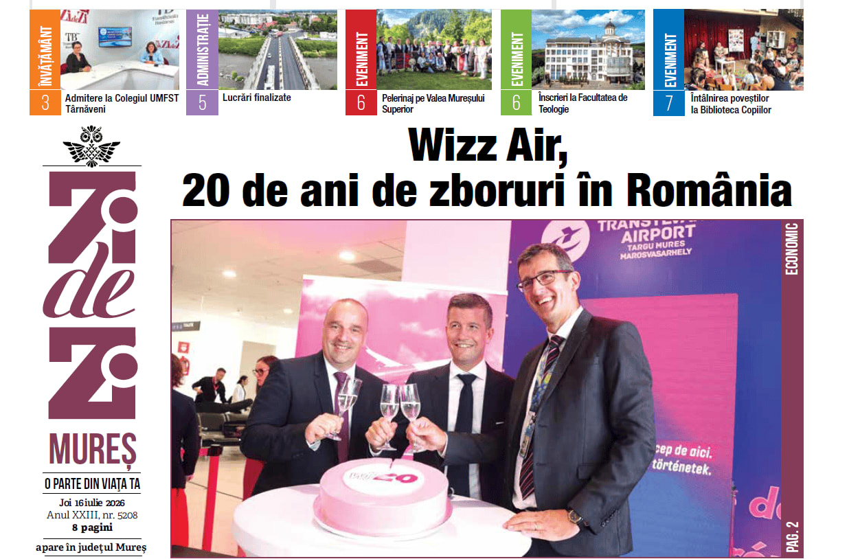 Avion WizzAir deasupra aeroportului din România în zbor de aniversare