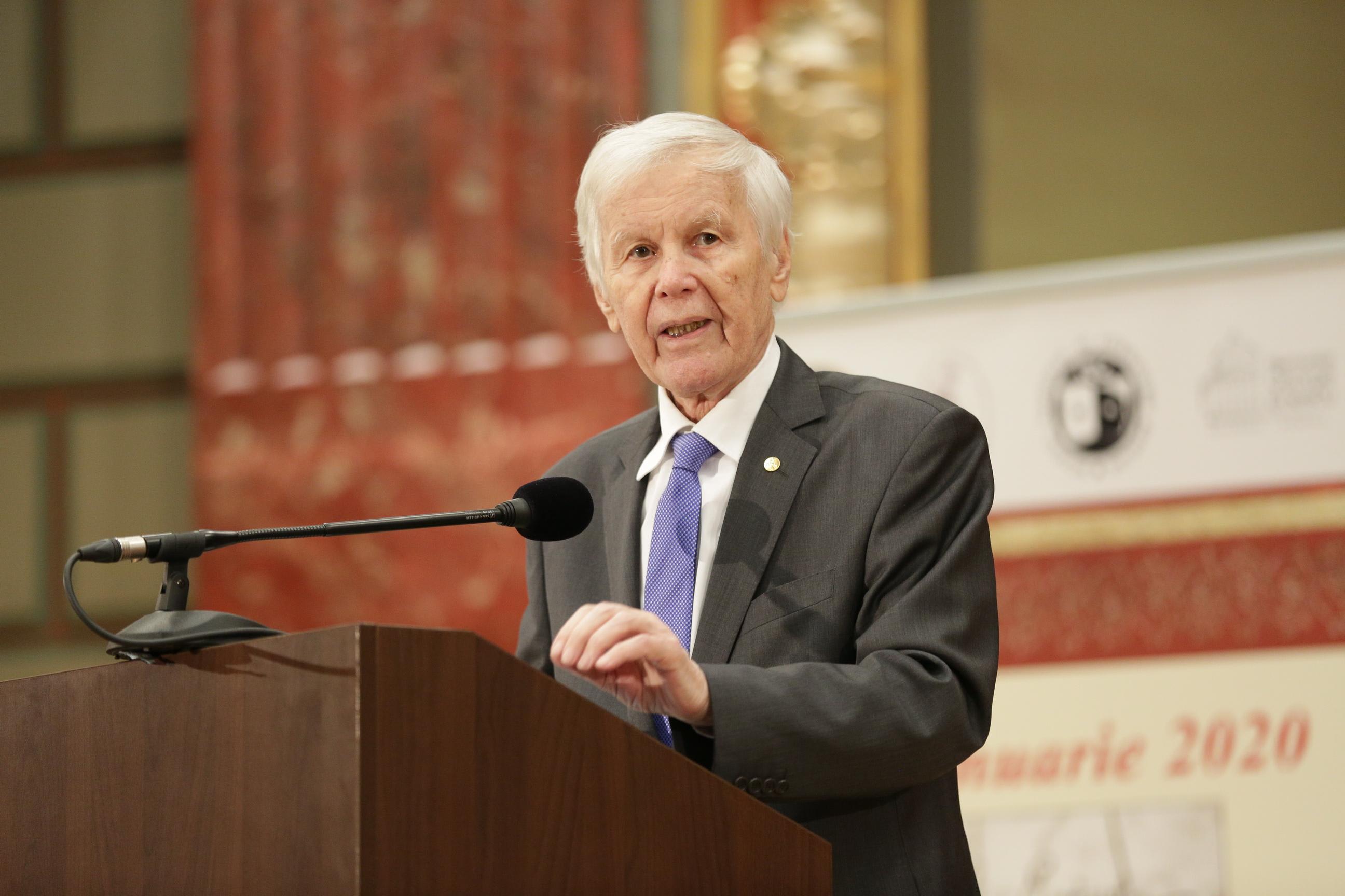 Portretul lui Nicolae Cristache, scriitor și jurnalist român