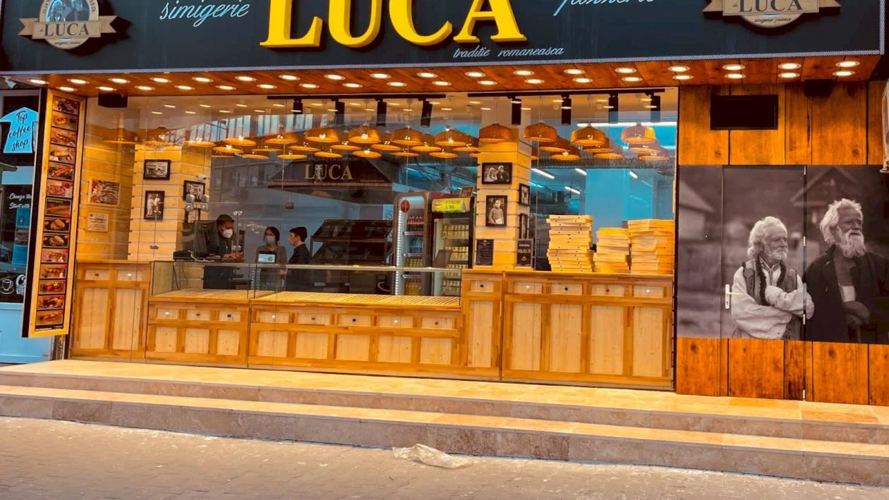 Cafea Zmeu și covrig ieftin în cafenele din București