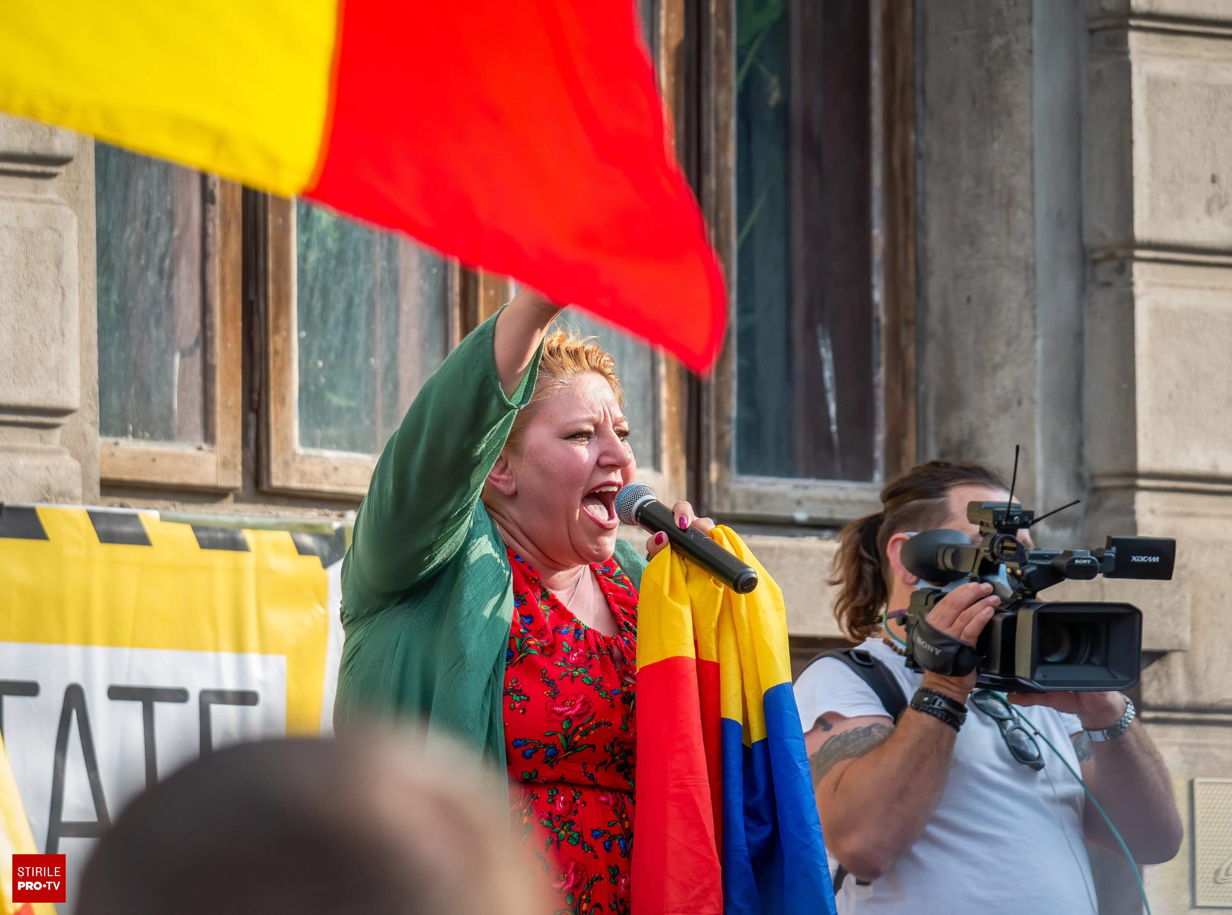 Diana Șoșoacă în fața instanței, judecată pentru sechestrare