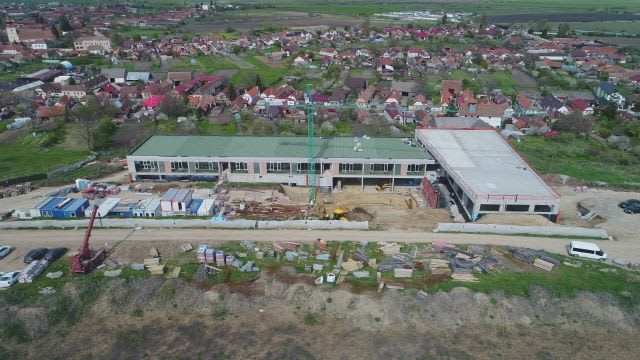 Construirea noilor școli moderne în Bod, România