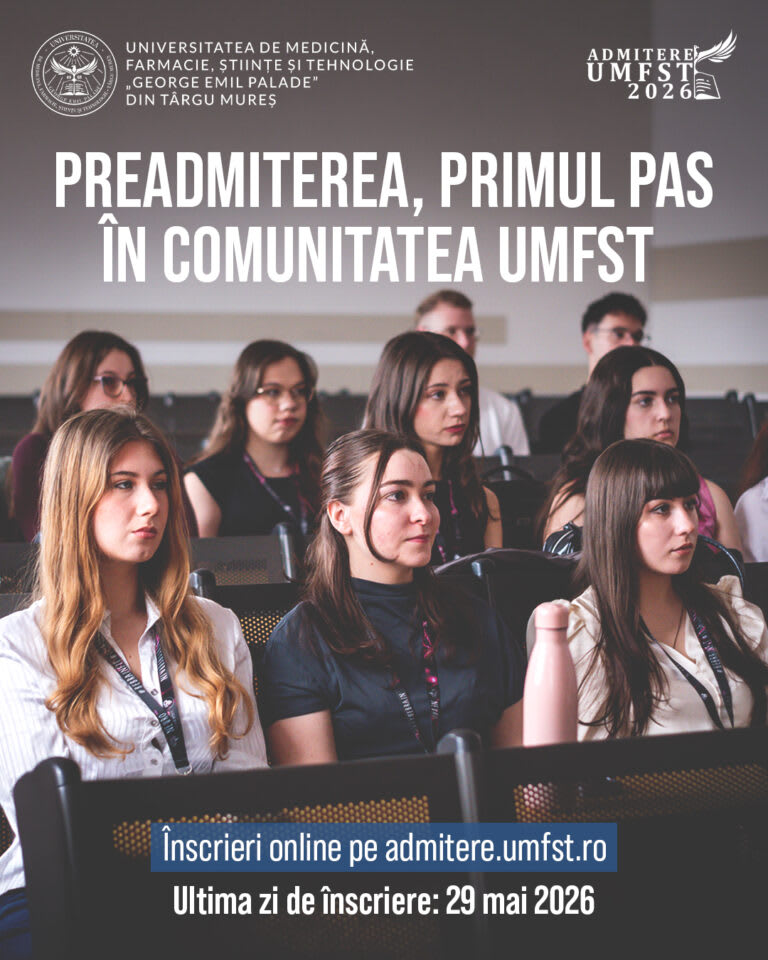 Studenți în universitate, laptop, activități educaționale
