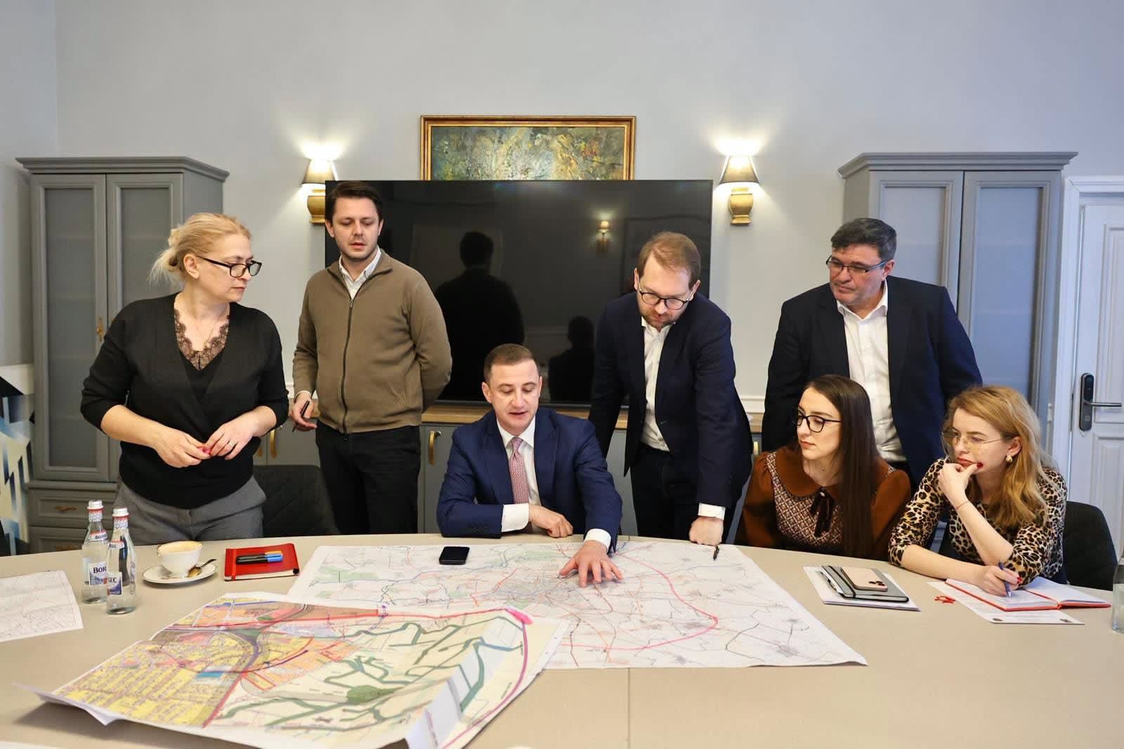 Lideri politici în discuție, dialog tensionat în Timișoara