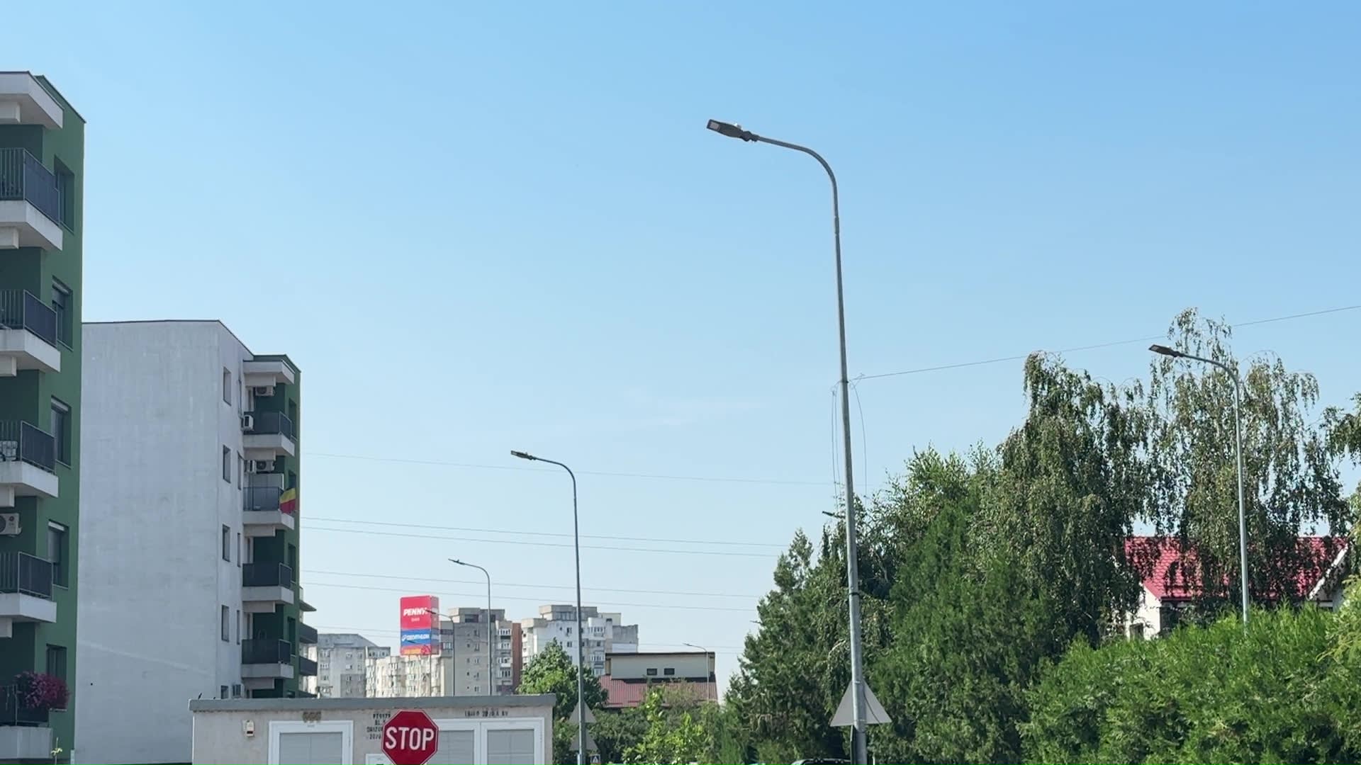 Cabluri aeriene îngropate în Buzău