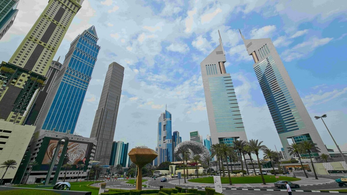 Zgomote puternice în centrul Dubaiului, autoritățile dezmint explozii