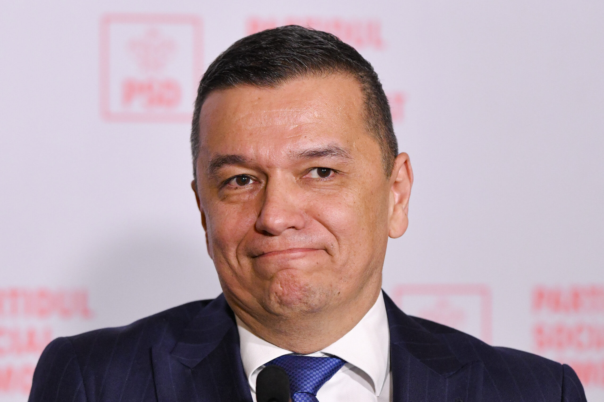 Sorin Grindeanu în discurs public, în fața camerelor