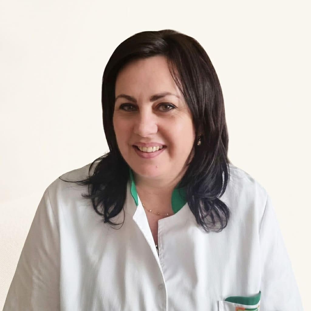 Doctor Ramona Putin explicând importanța mamografiei