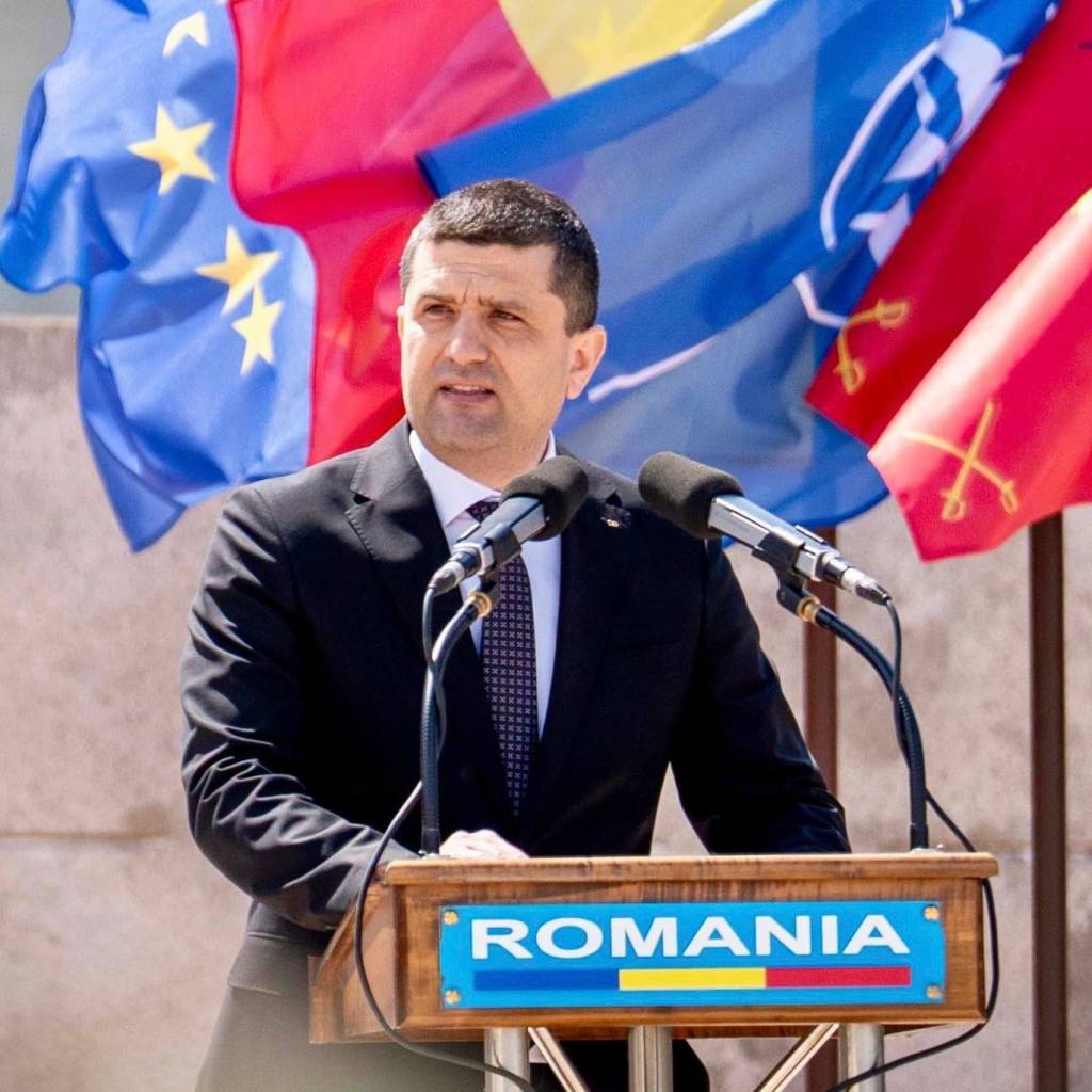 Ministrul Radu Miruță în conferință de presă despre nereguli în MApN