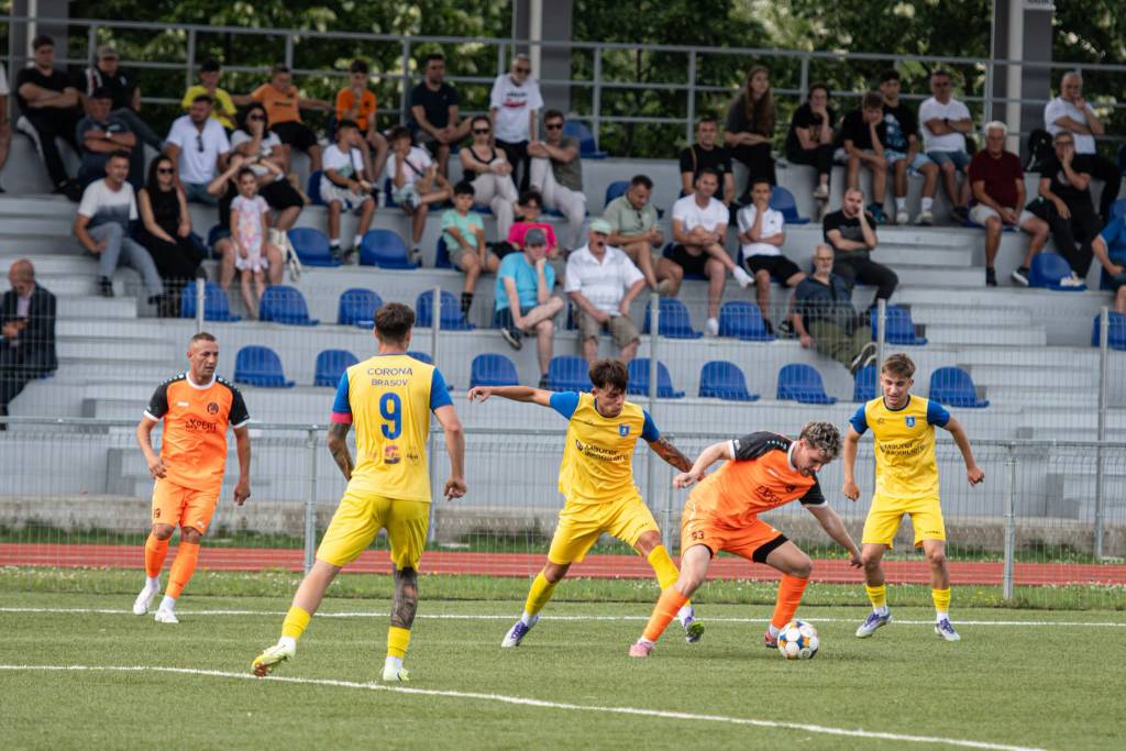 Meci de fotbal în finala regională a Cupei României 2026