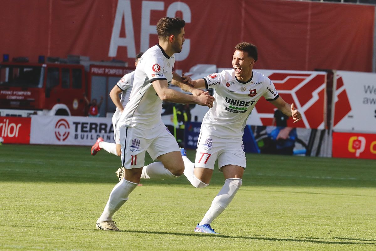 Luca Stancu la baza FCSB