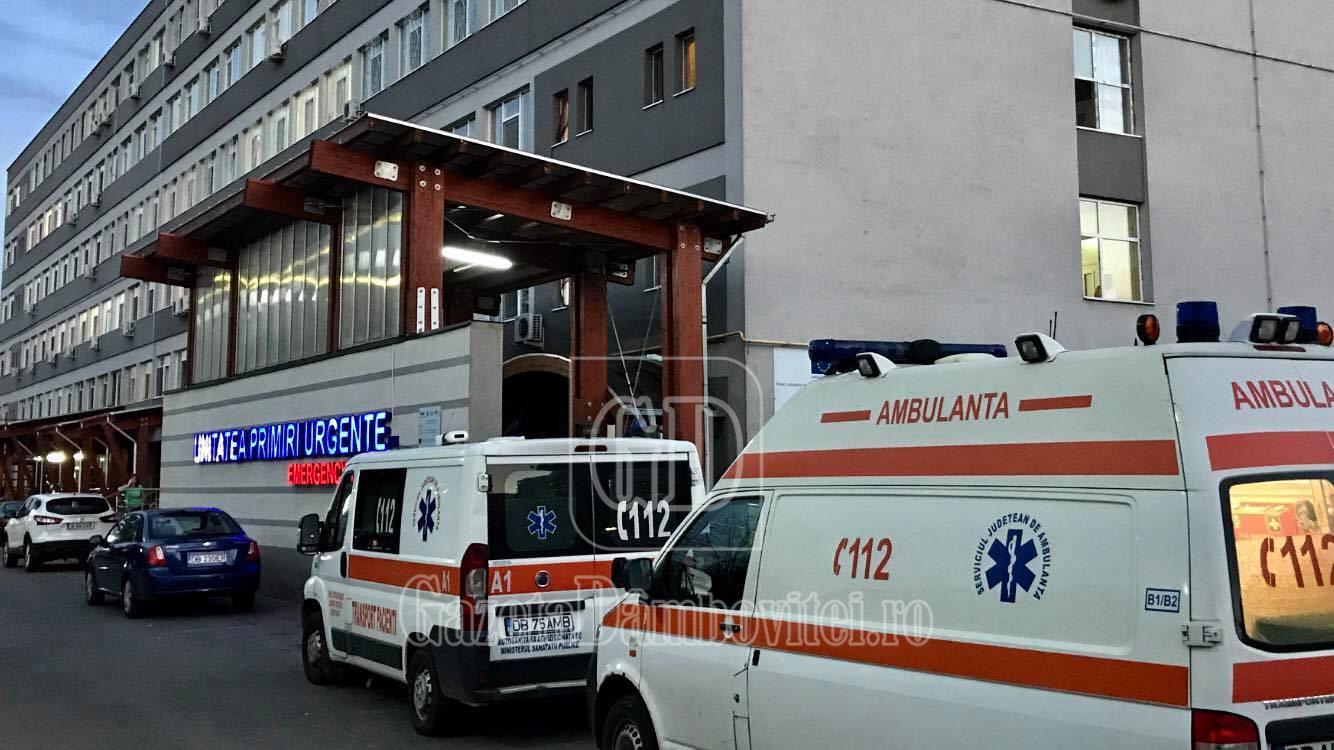 Sală de așteptare a spitalului din Târgoviște în timpul lucrărilor