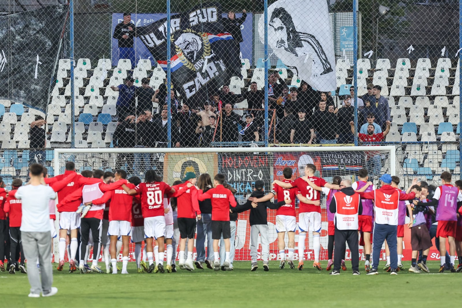 Stadionul Oțelul Galați pregătit pentru meciul cu CFR Cluj