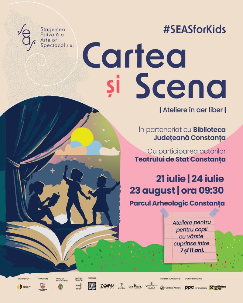 Copii participând la atelierul teatral în Parcul Arheologic din Constanța