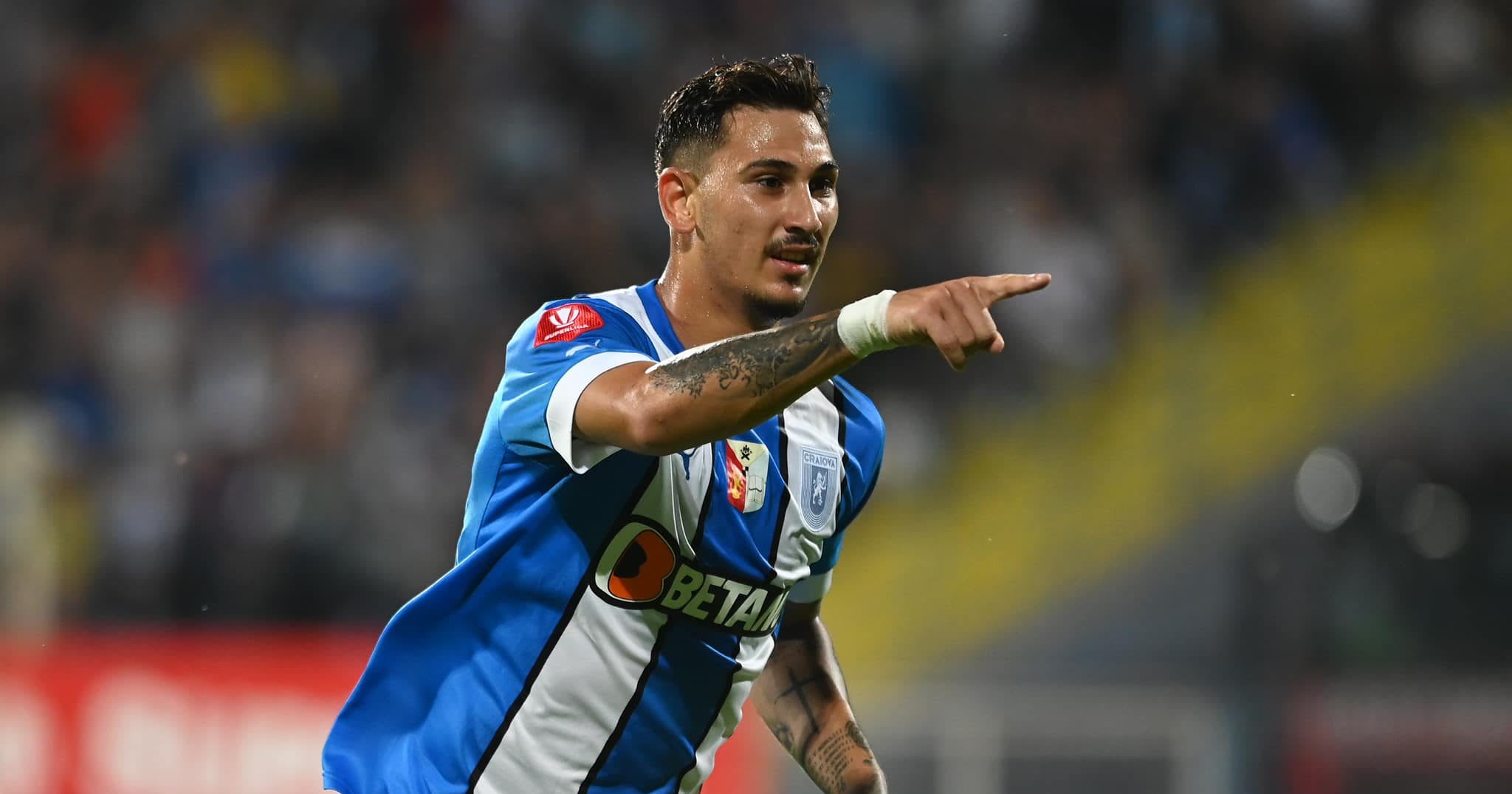 Jovan Markovic în tricoul FC Botoșani în timpul prezentării oficiale