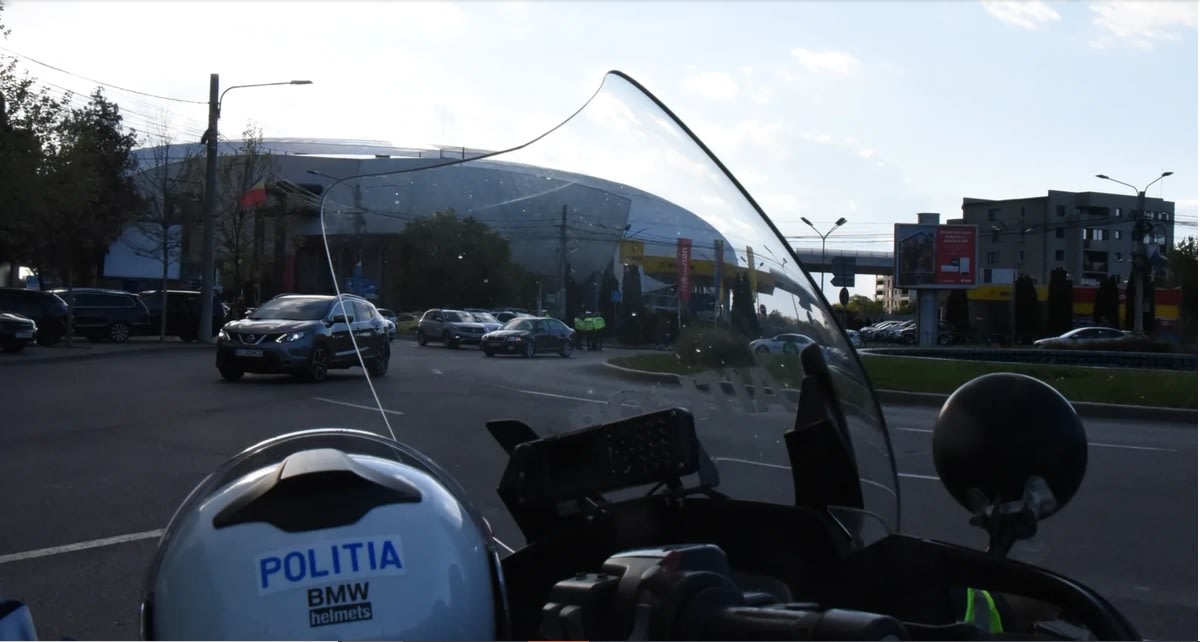 Restricții de circulație în Craiova pentru meciul de fotbal Restricții de circulație în Craiova pentru meciul de fotbal