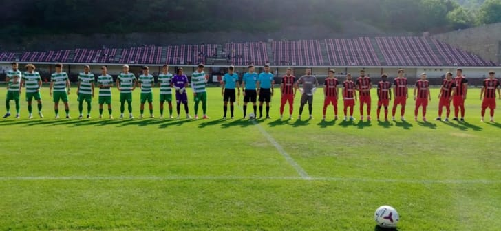 Meci de fotbal între Dumbrăvița și CSM Reșița