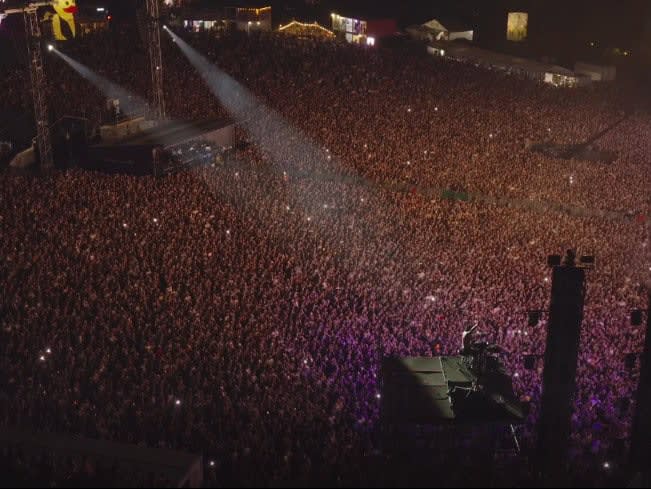 Spectatori la concertul Twenty One Pilots în Cluj, Electric Castle 2026