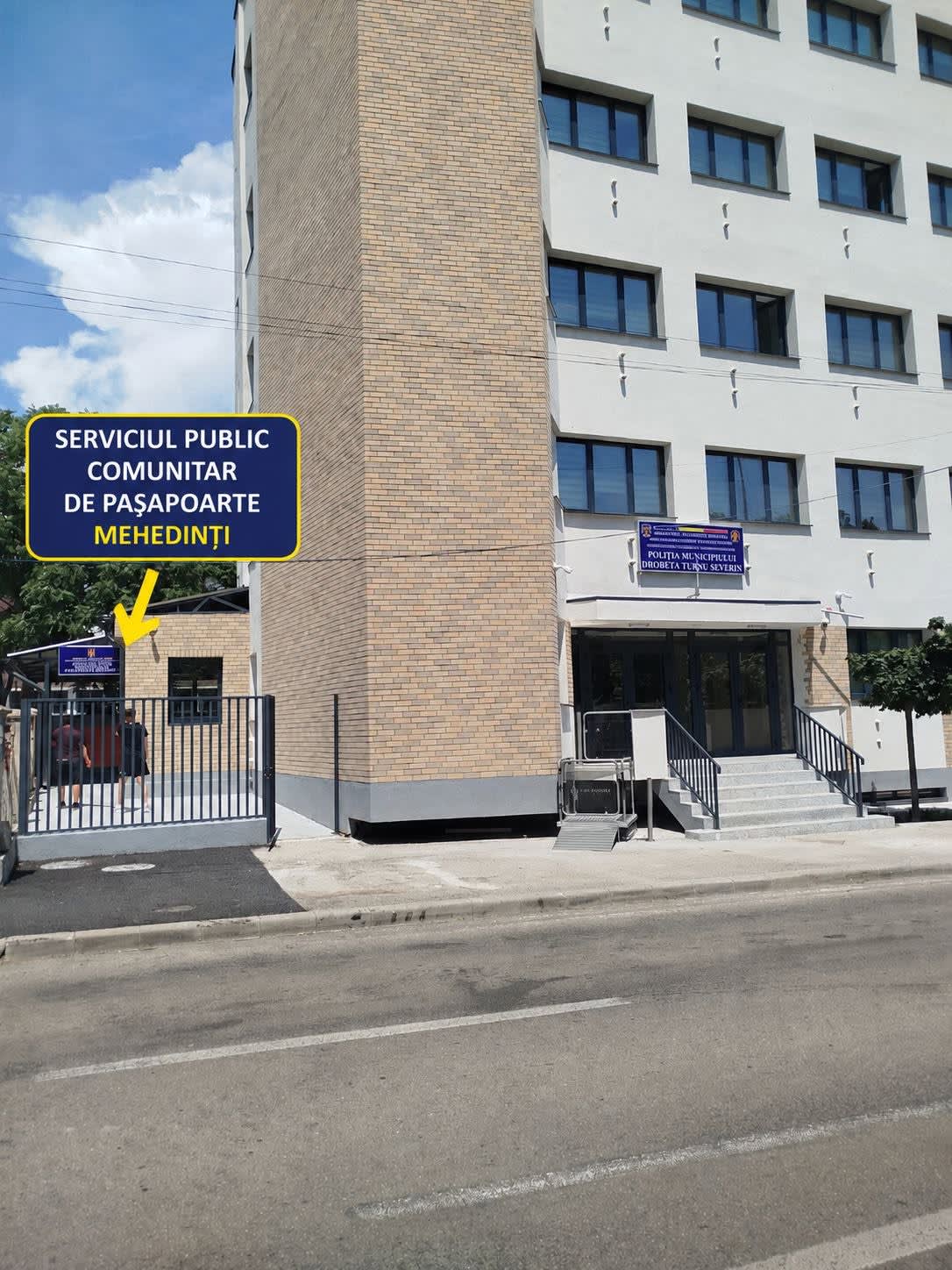 Clădire modernizată a Serviciului de Pașapoarte Mehedinți din Drobeta-Turnu Severin