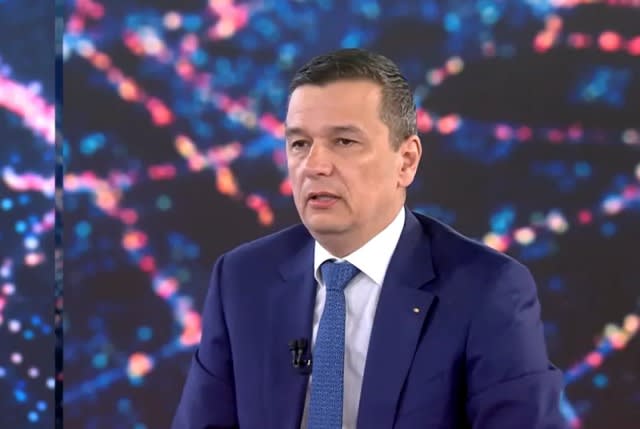 Sorin Grindeanu în discurs politic, sala de conferințe