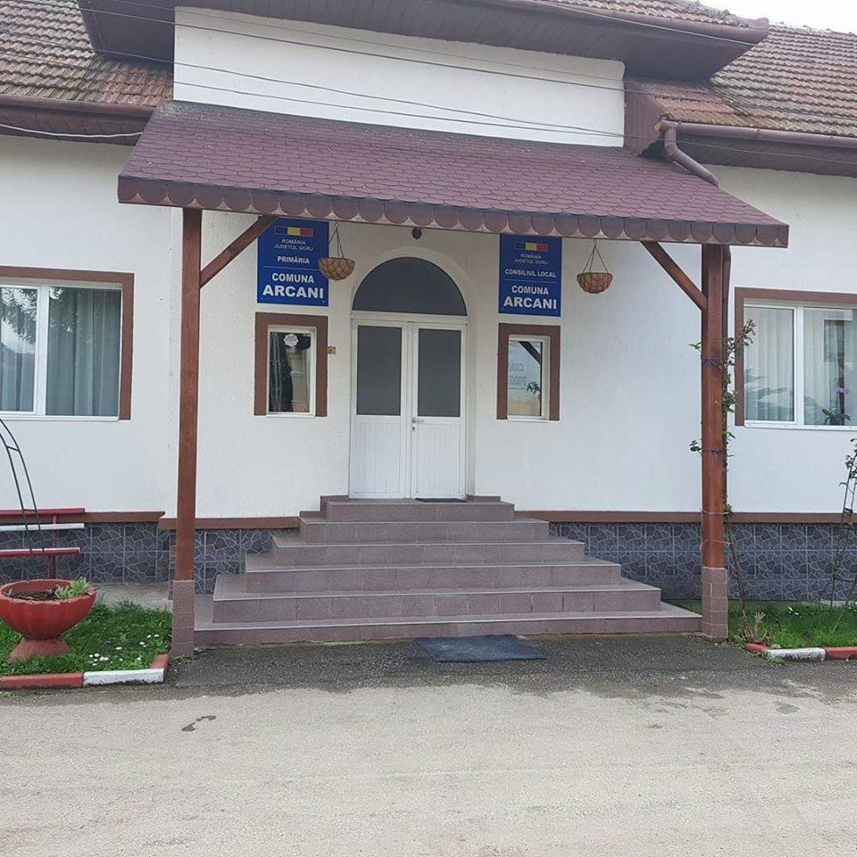 Târg tradițional în Zăvoiul din Stroiești, Arcani, România