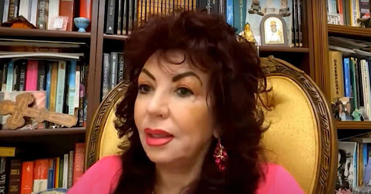 Carmen Harra în fața instanței