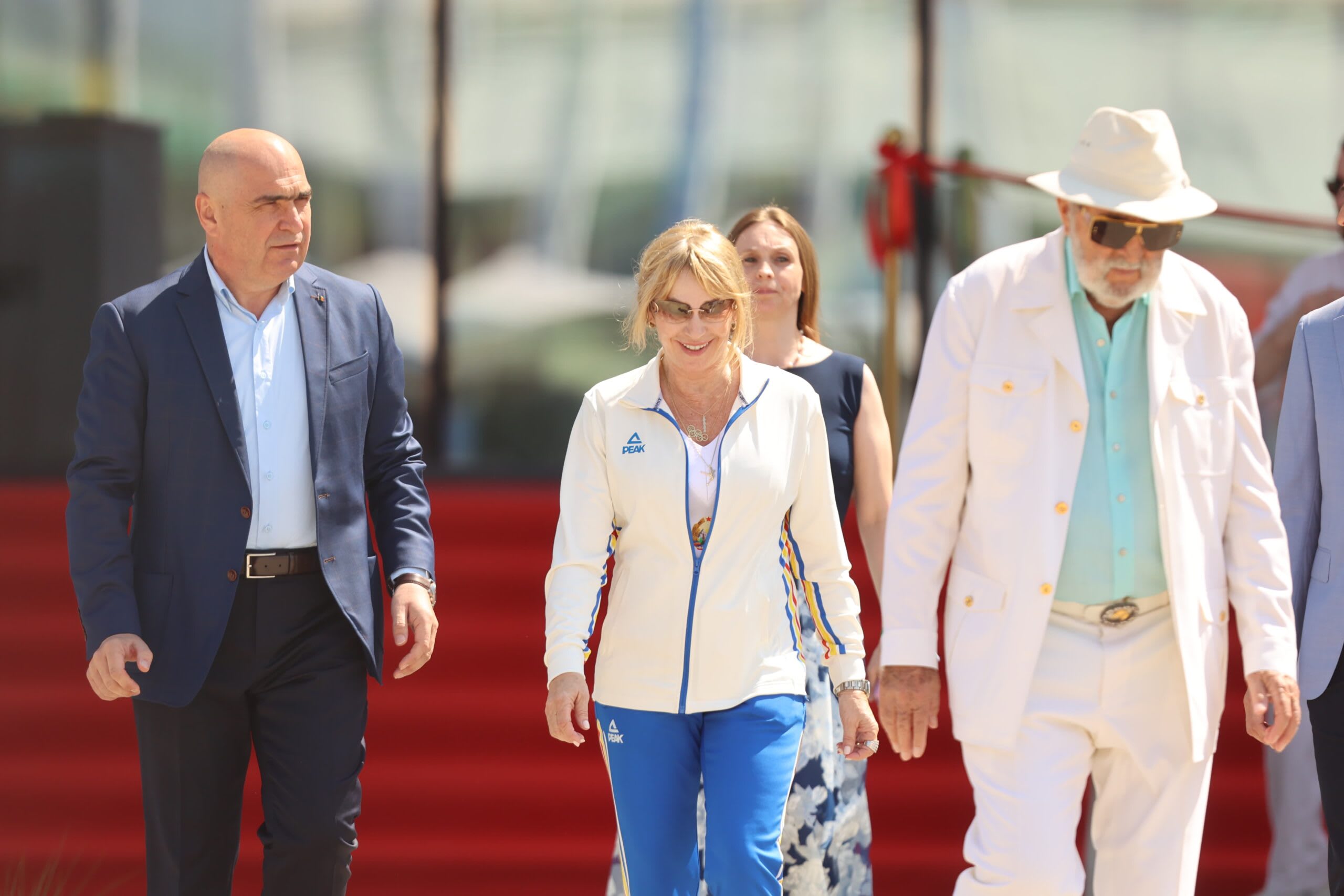 Nicușor Dan la inaugurarea sălii Nadia Comăneci în Otopeni