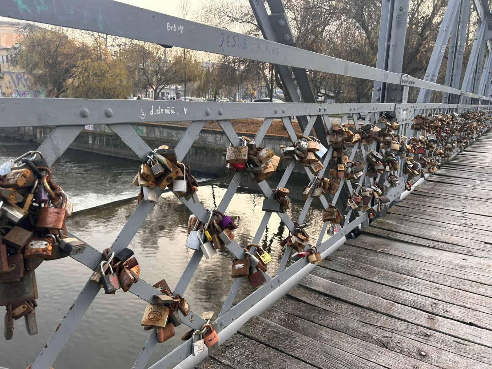 Poduri istorice și moderne din Cluj, de la lemn la beton armat Poduri istorice și moderne din Cluj, de la lemn la beton armat